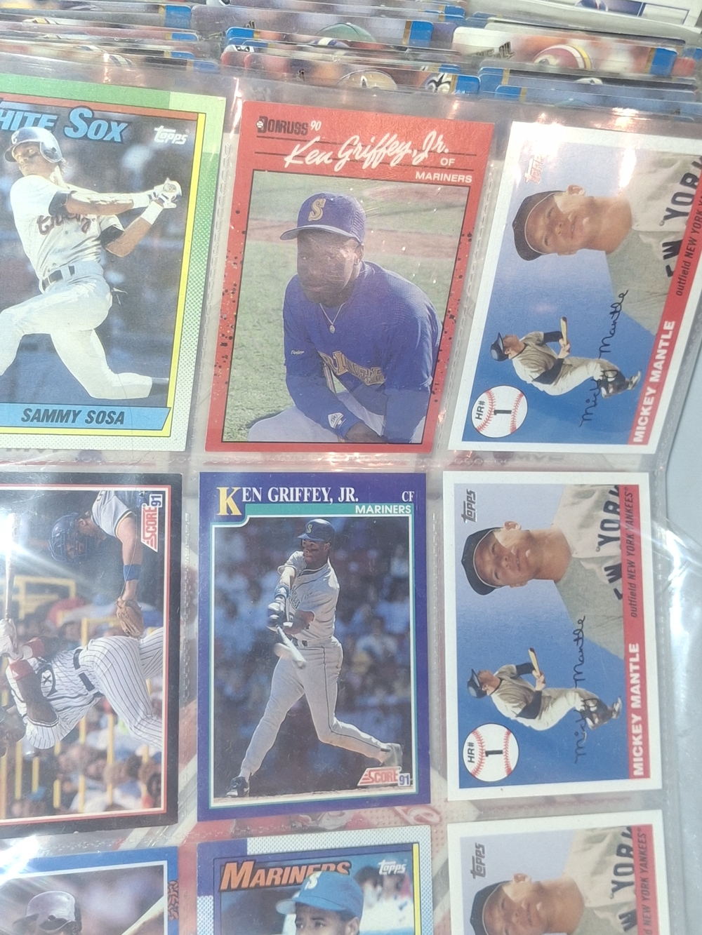 Kin GRIFFEY Jr And Other Collectable Cards
